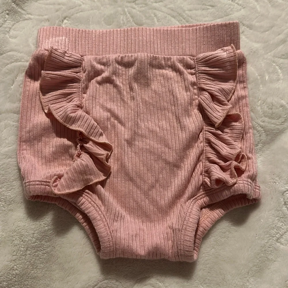 Ruffled Knit Kate Quinn Baby Bloomers/ Diaper Cover Sz 6/12m